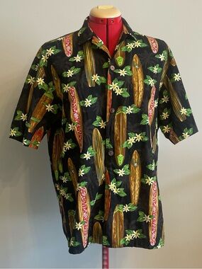 Royal Creations - all cotton Hawaiian shirt Size Medium